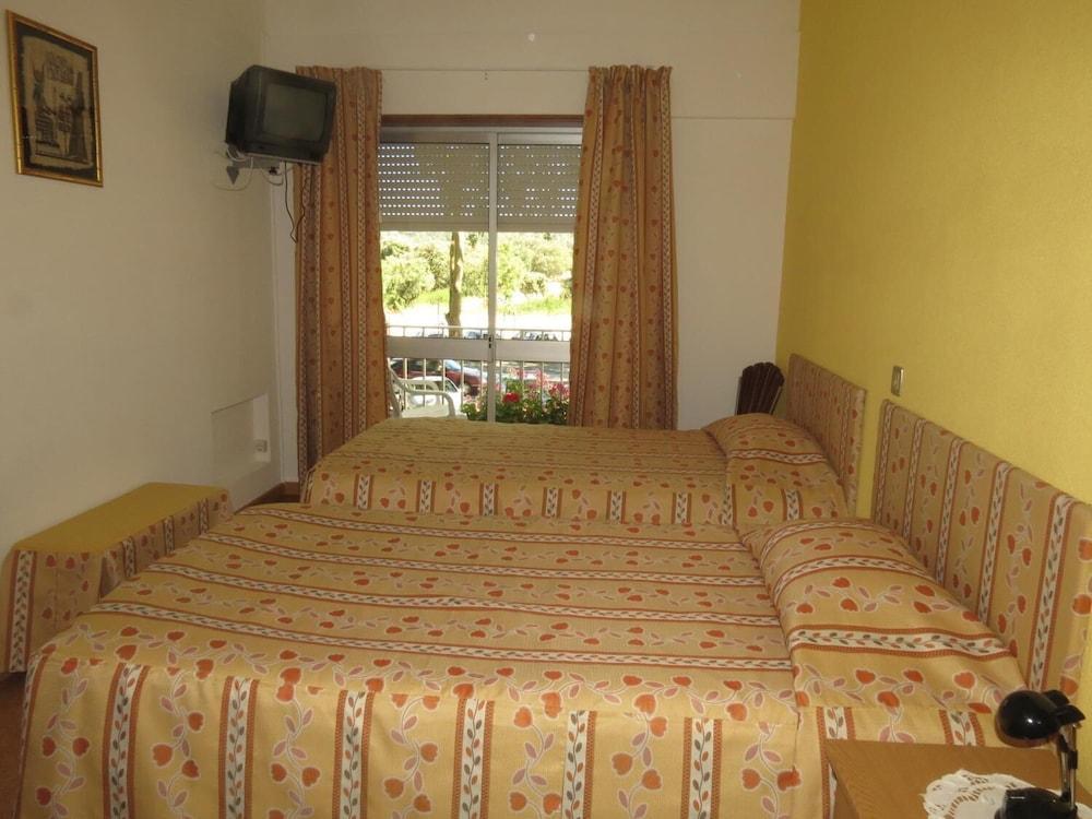 Albergue Pereira Guesthouse Фатима Екстериор снимка