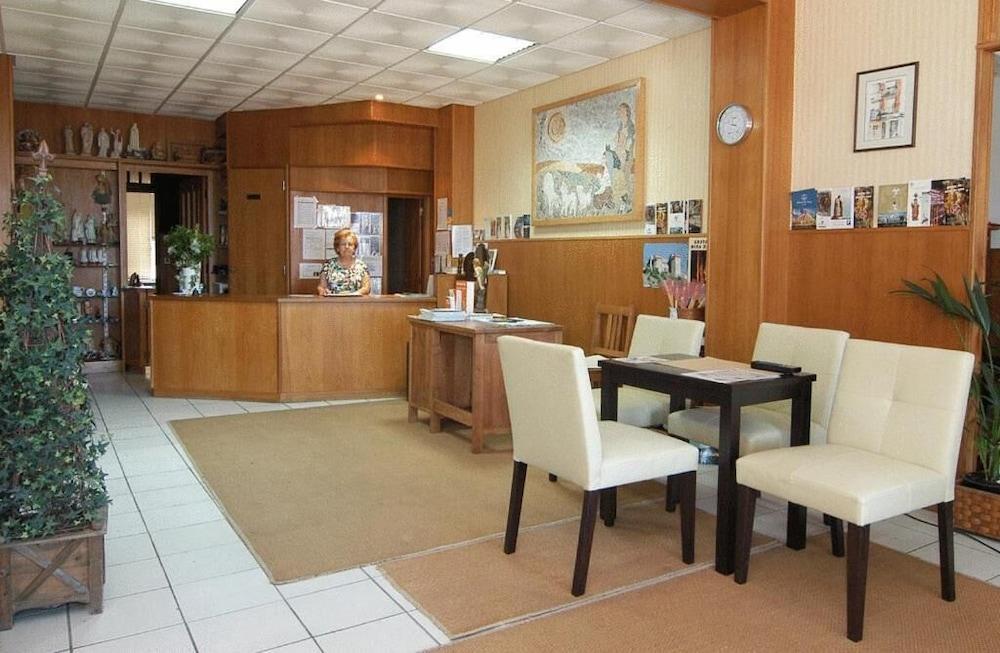 Albergue Pereira Guesthouse Фатима Екстериор снимка